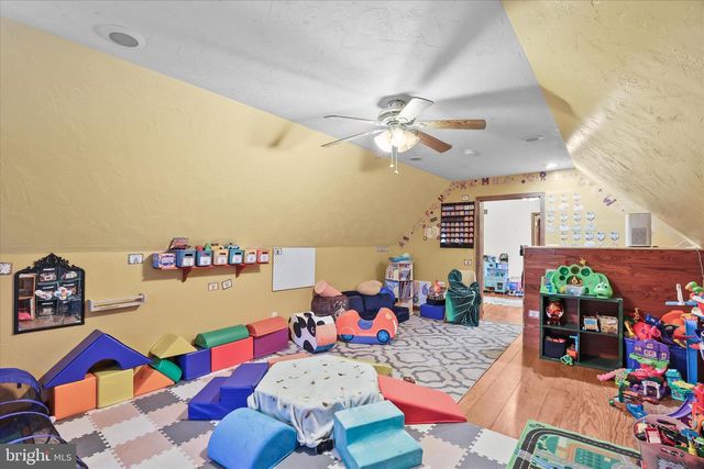 5162 WATERTANK RD, Glenville, PA 17329