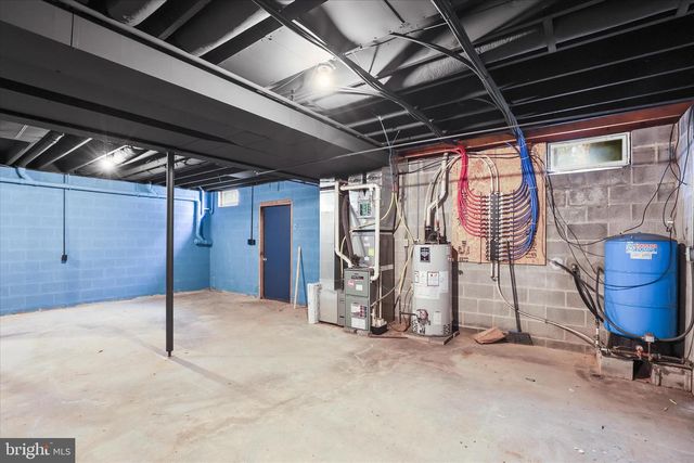 5162 WATERTANK RD, Glenville, PA 17329