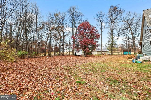 5162 WATERTANK RD, Glenville, PA 17329