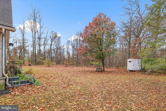 5162 WATERTANK RD, Glenville, PA 17329