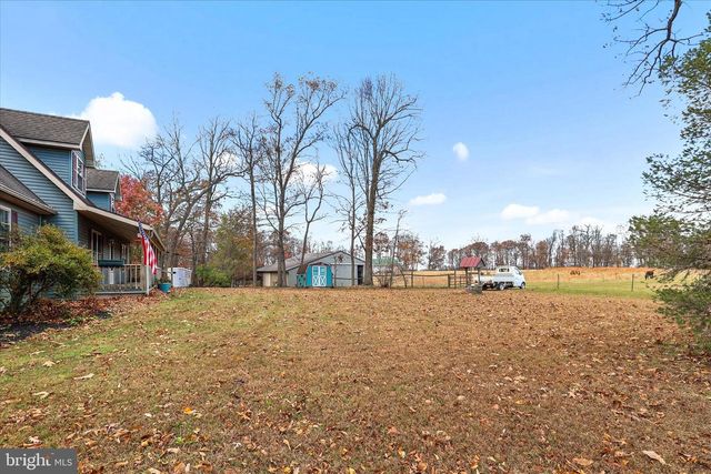 5162 WATERTANK RD, Glenville, PA 17329