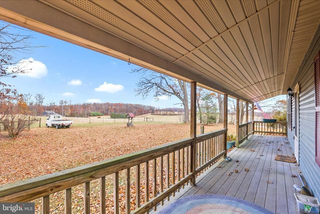 5162 WATERTANK RD, Glenville, PA 17329