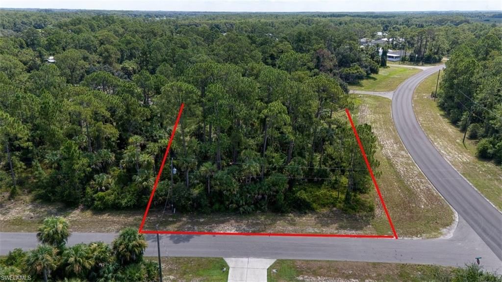8087 Sherwood CIR, LABELLE, FL 33935 — exterior