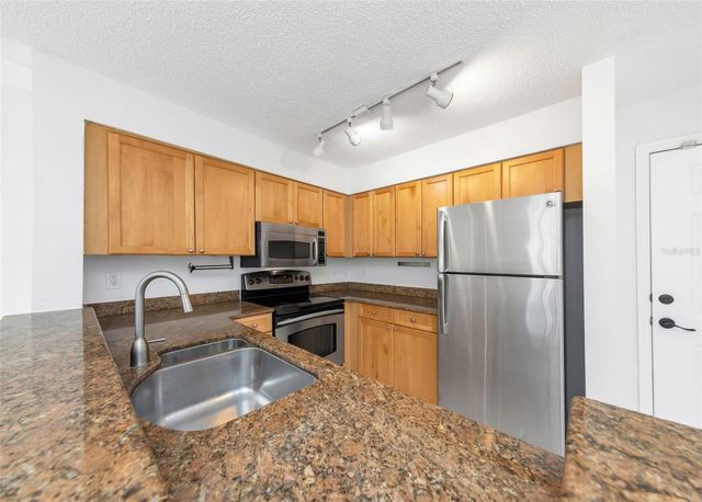 2400 FEATHER SOUND DRIVE 423, Clearwater, FL 33762