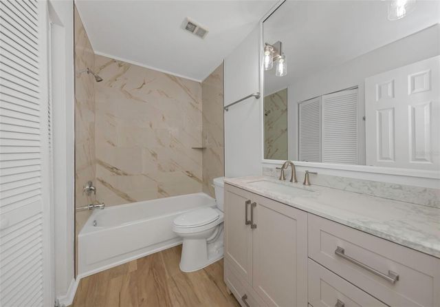 2400 FEATHER SOUND DRIVE 423, Clearwater, FL 33762