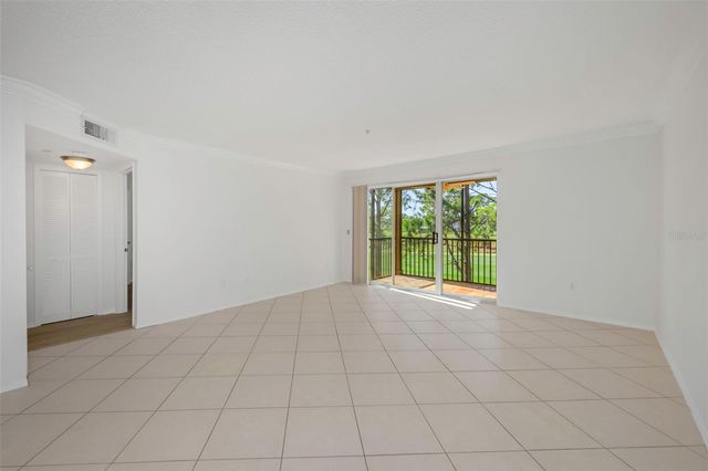 2400 FEATHER SOUND DRIVE 423, Clearwater, FL 33762