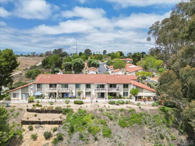 245 Fairlee, Encinitas, CA 92024
