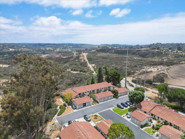 245 Fairlee, Encinitas, CA 92024