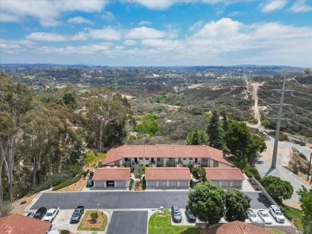 245 Fairlee, Encinitas, CA 92024