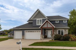 3585 Bridgeview Drive SE, Rochester, MN 55904