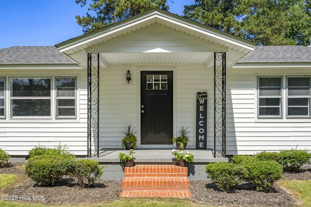 5511 Flower Hill Road, Kenly, NC 27542