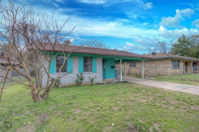 4109 Forest Oak Dr., Shreveport, LA 71109