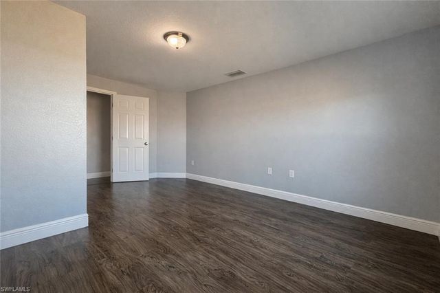 1222 NE 40th TER, Cape Coral, FL 33909