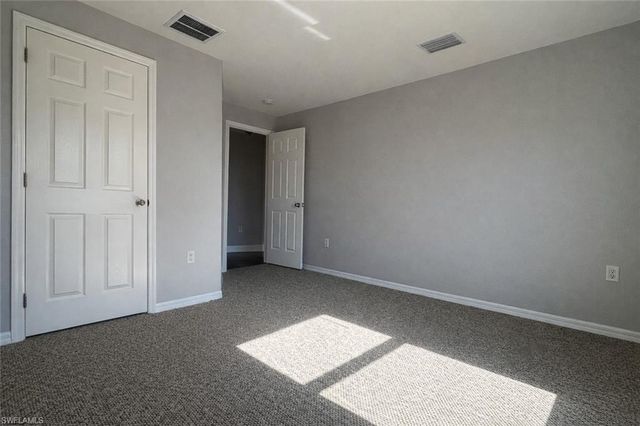 1222 NE 40th TER, Cape Coral, FL 33909