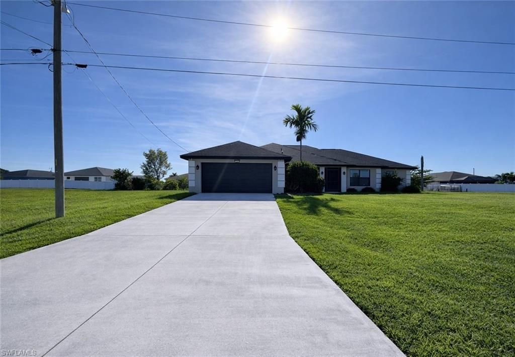 1222 NE 40th TER, Cape Coral, FL 33909