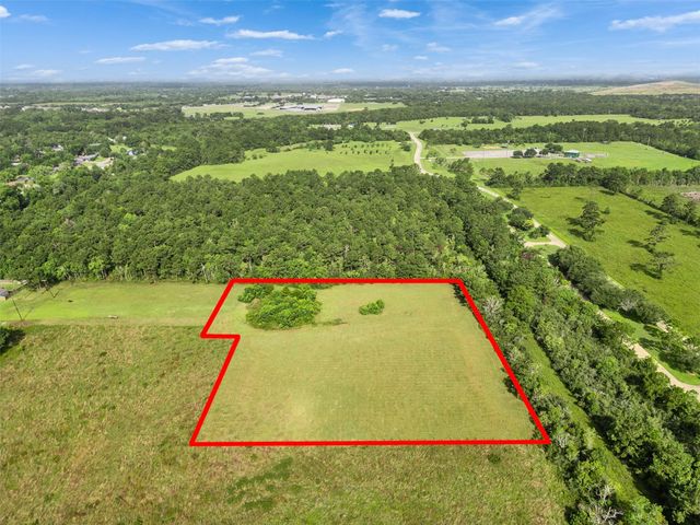 5924 Pecan Park, Hitchcock, TX 77563