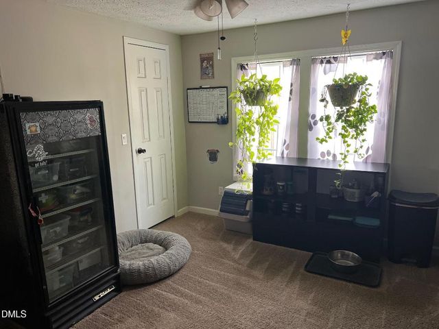 520 Lees Chapel Church Road, Dunn, NC 28334