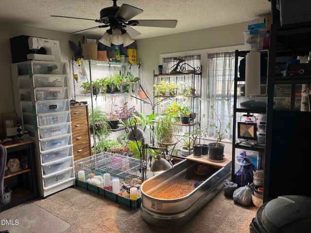 520 Lees Chapel Church Road, Dunn, NC 28334