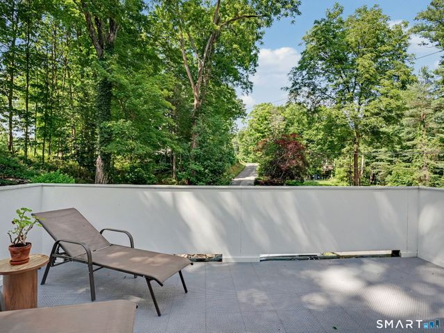 3 Bucks Rock Road, New Milford, CT 06776