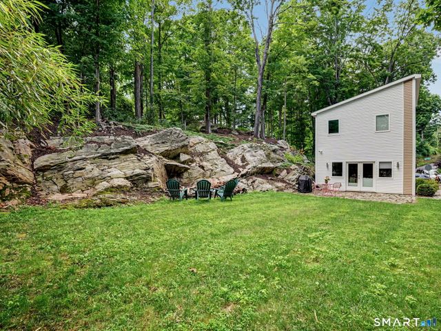 3 Bucks Rock Road, New Milford, CT 06776