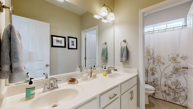 2037 Kirkwall Dr, Nolensville, TN 37135