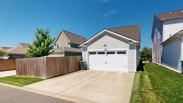2037 Kirkwall Dr, Nolensville, TN 37135