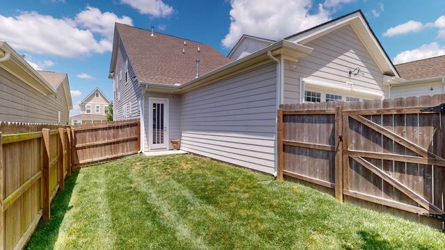 2037 Kirkwall Dr, Nolensville, TN 37135