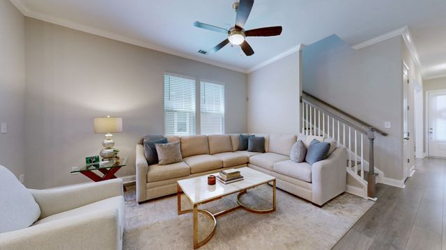 2037 Kirkwall Dr, Nolensville, TN 37135