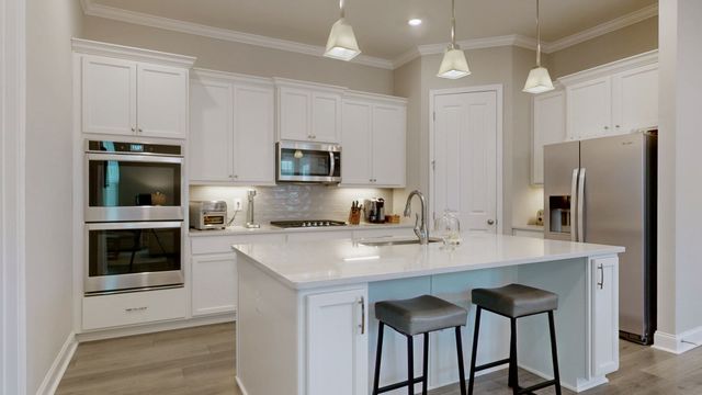 2037 Kirkwall Dr, Nolensville, TN 37135