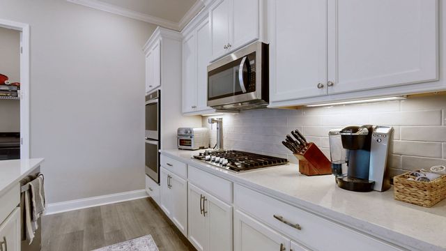 2037 Kirkwall Dr, Nolensville, TN 37135