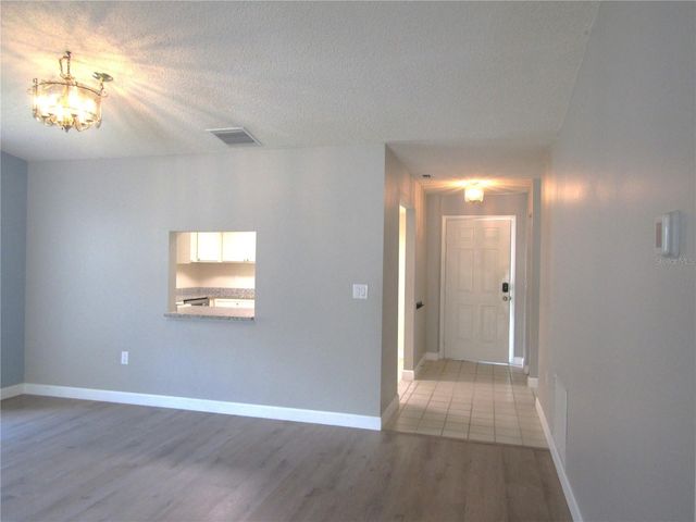 4633 OAK HILL DRIVE 13, Sarasota, FL 34232