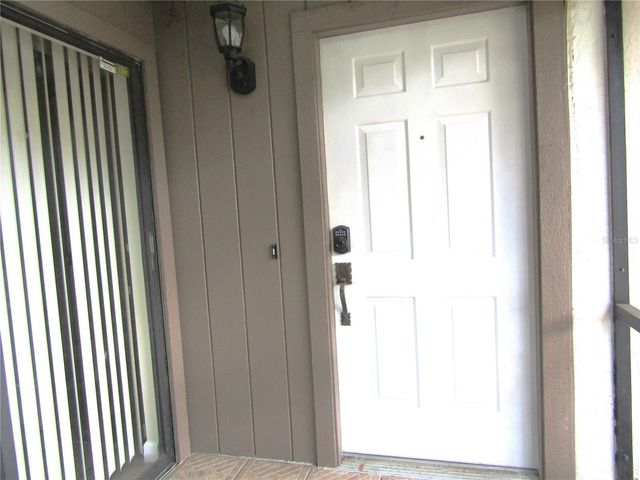 4633 OAK HILL DRIVE 13, Sarasota, FL 34232