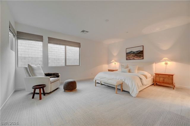 10151 Evergreen Pine Street, Las Vegas, NV 89166
