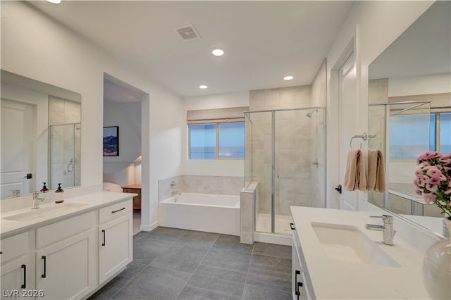 10151 Evergreen Pine Street, Las Vegas, NV 89166