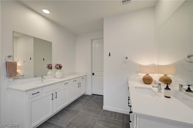10151 Evergreen Pine Street, Las Vegas, NV 89166