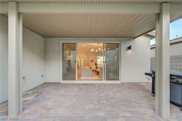 10151 Evergreen Pine Street, Las Vegas, NV 89166