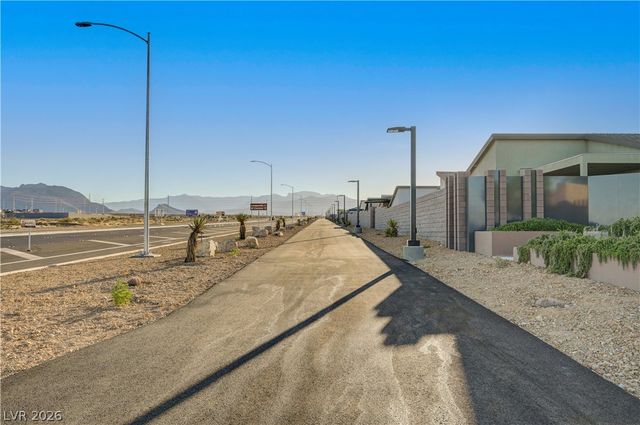 10151 Evergreen Pine Street, Las Vegas, NV 89166