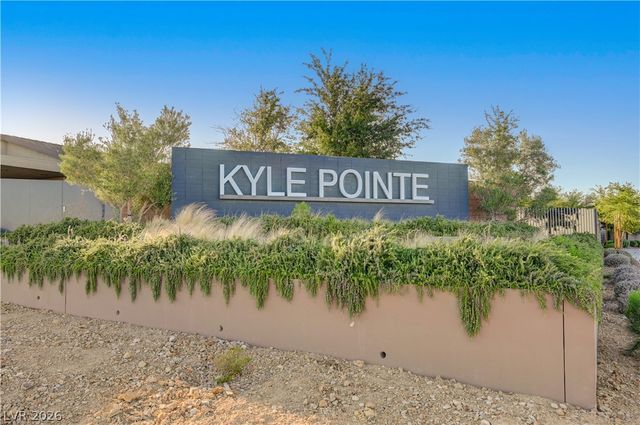 10151 Evergreen Pine Street, Las Vegas, NV 89166