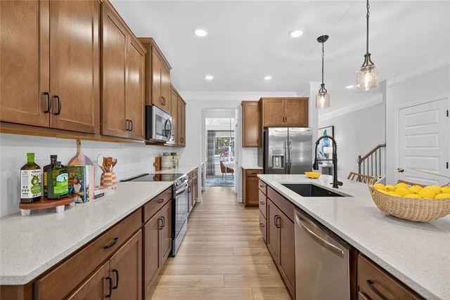 60 Thedford Drive, Hoschton, GA 30548