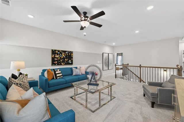 60 Thedford Drive, Hoschton, GA 30548