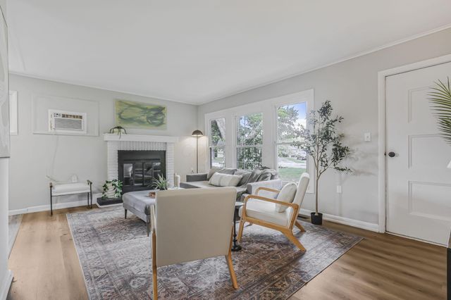 5289 Crescent Drive, Hilliard, OH 43026