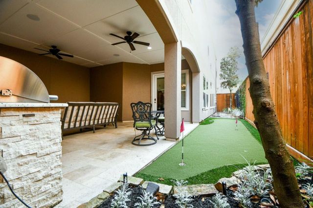 618 Yellow Tulip Trail, Houston, TX 77079