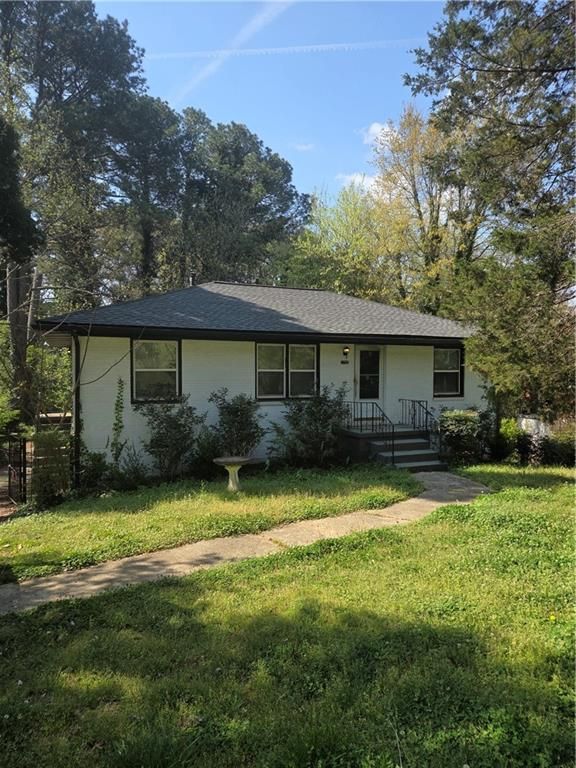 1755 Mckenzie Drive, Decatur, GA 30032