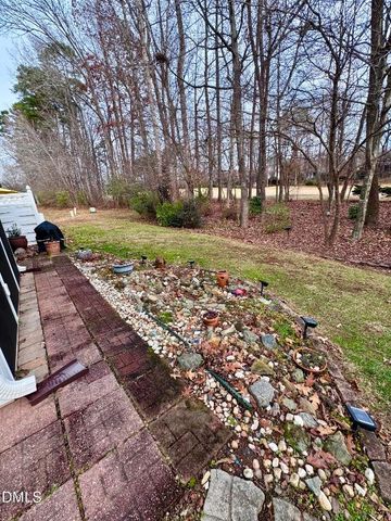 847 Creek Crossing Trail, Whitsett, NC 27377