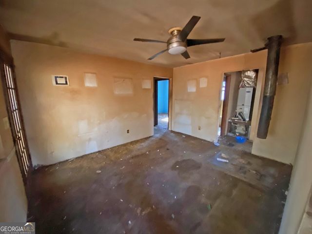 1394 Hwy 136 W, Talking Rock, GA 30175