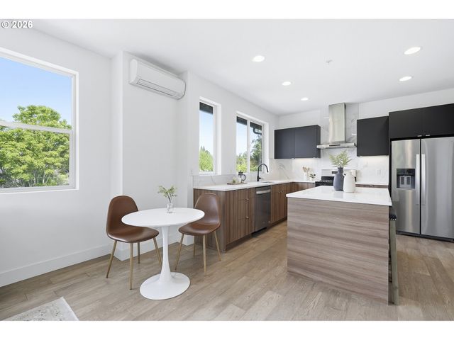 1616 Ne 45TH Ave 5E, Portland, OR 97213