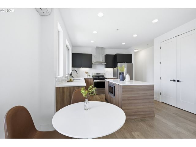 1616 Ne 45TH Ave 5E, Portland, OR 97213