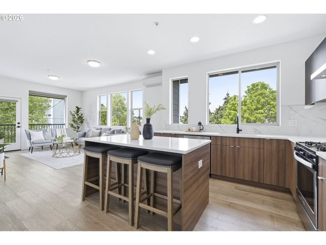 1616 Ne 45TH Ave 5E, Portland, OR 97213