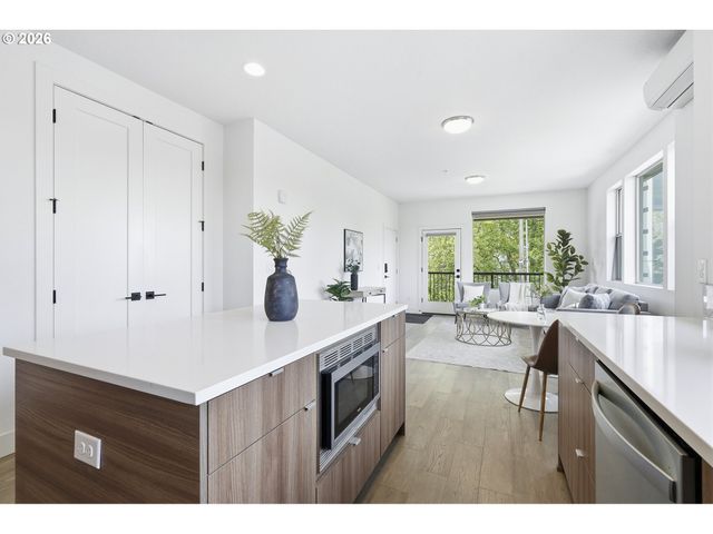 1616 Ne 45TH Ave 5E, Portland, OR 97213