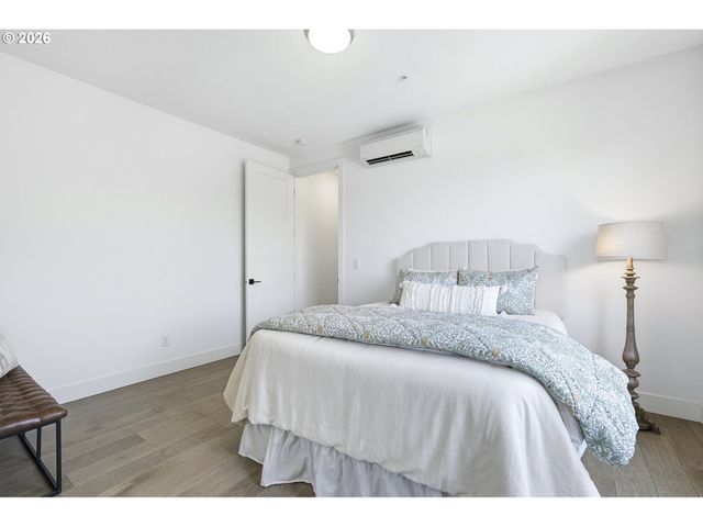 1616 Ne 45TH Ave 5E, Portland, OR 97213